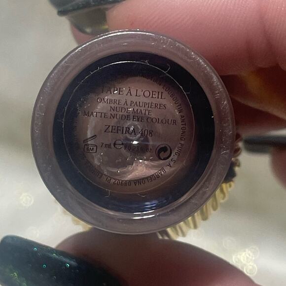 Christian Louboutin Set of 2 Liquid Eye Shadow Bundle NWOB - Picture 4 of 4